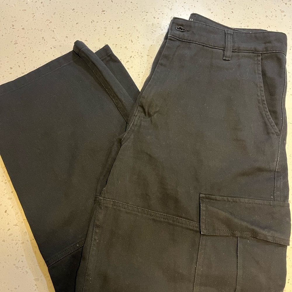 ASOS Men's Black Cargo Pants. 34x32